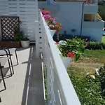 More * Vodice