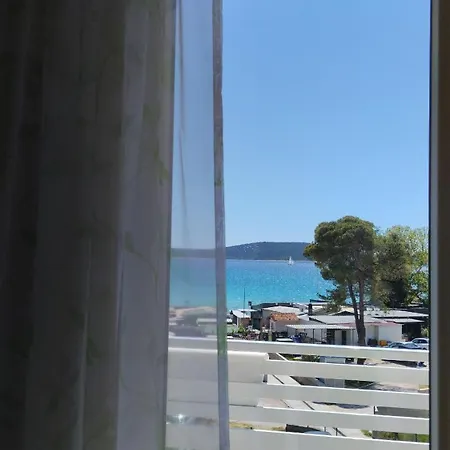 More * Vodice